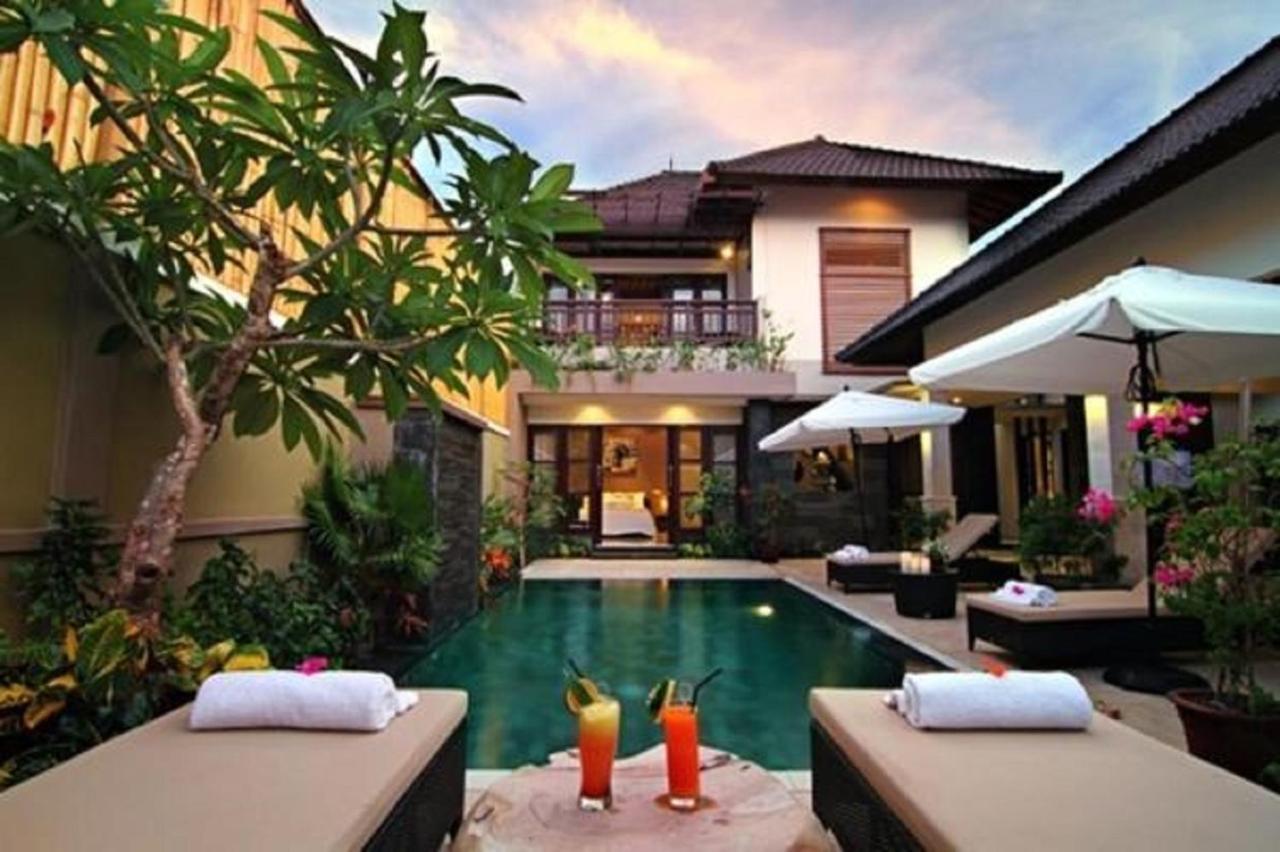 Gili Pearl Three Bedroom Villa Gili Trawangan Exterior photo